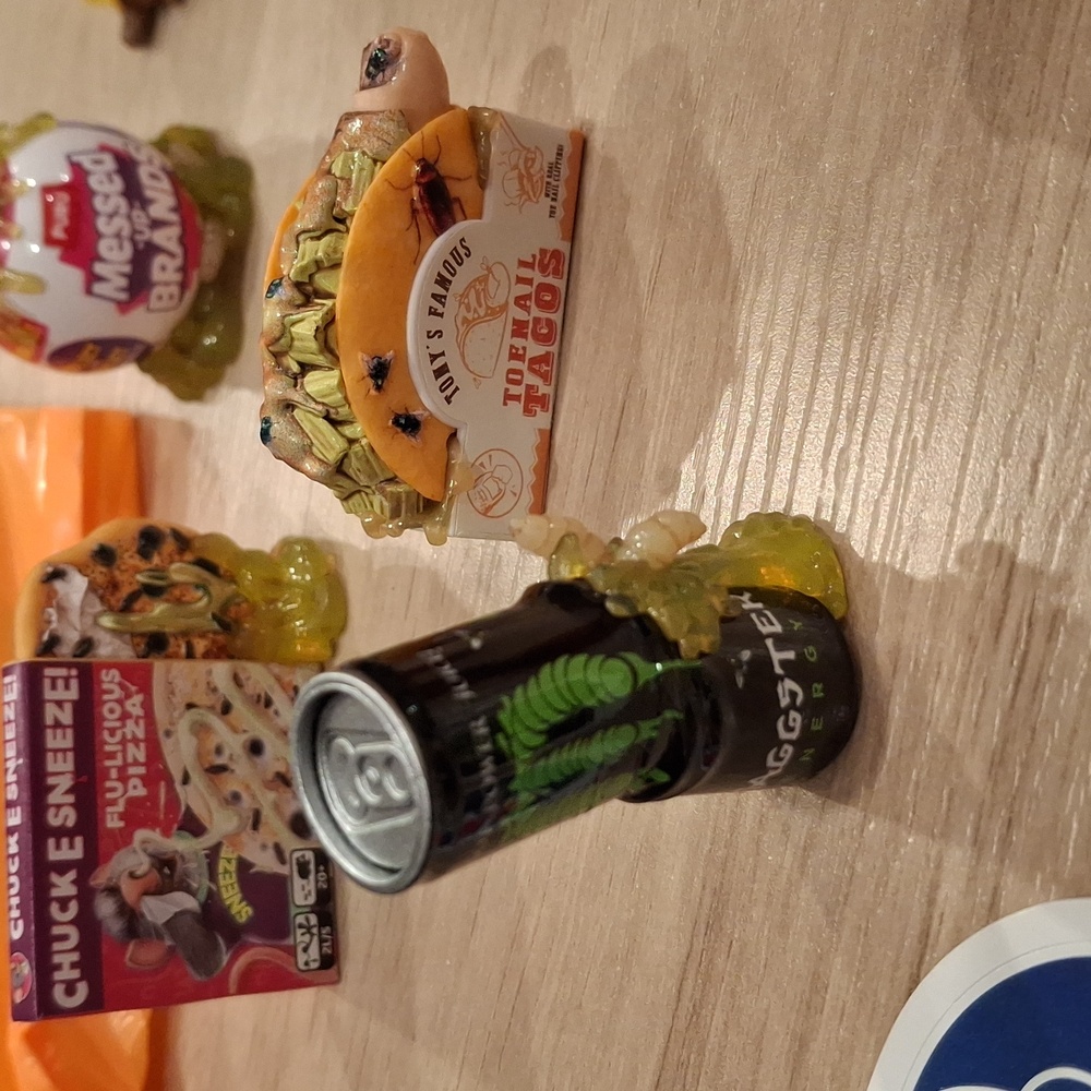 Mega Gross Minis Collection - Picture 8 of 11
